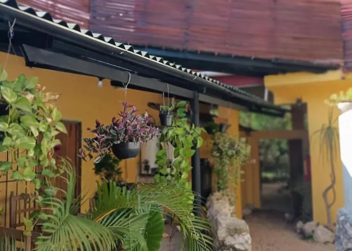 Casa Abanico Hotel 2*